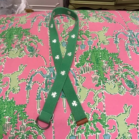 Vineyard Vines | Accessories | Vineyard Vines Irish Shamrock  display picture 1